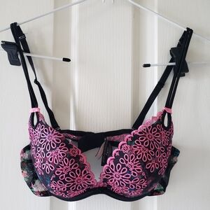 Victoria's Secret bra